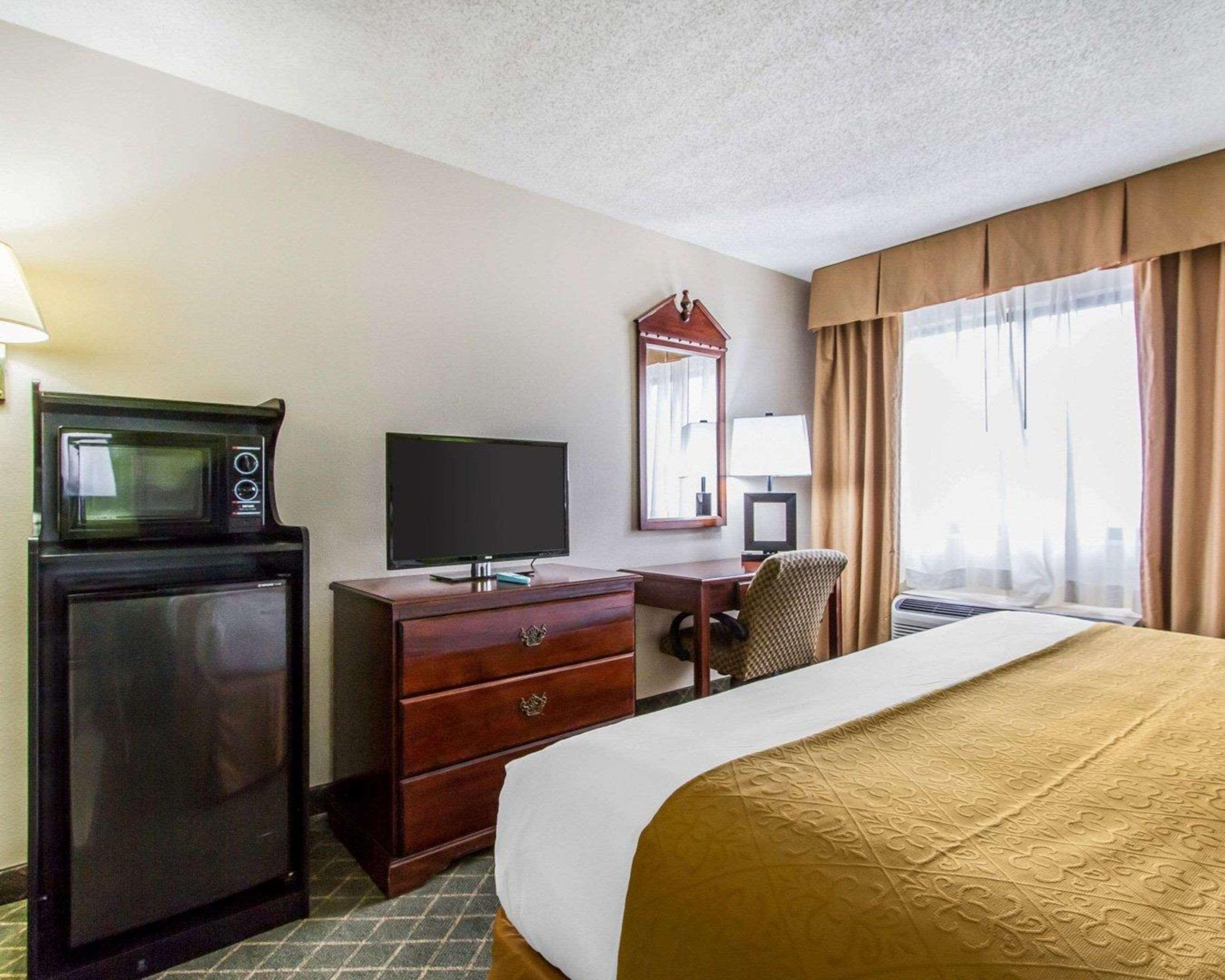 Quality Inn Near University Of Mobile Saraland Zewnętrze zdjęcie
