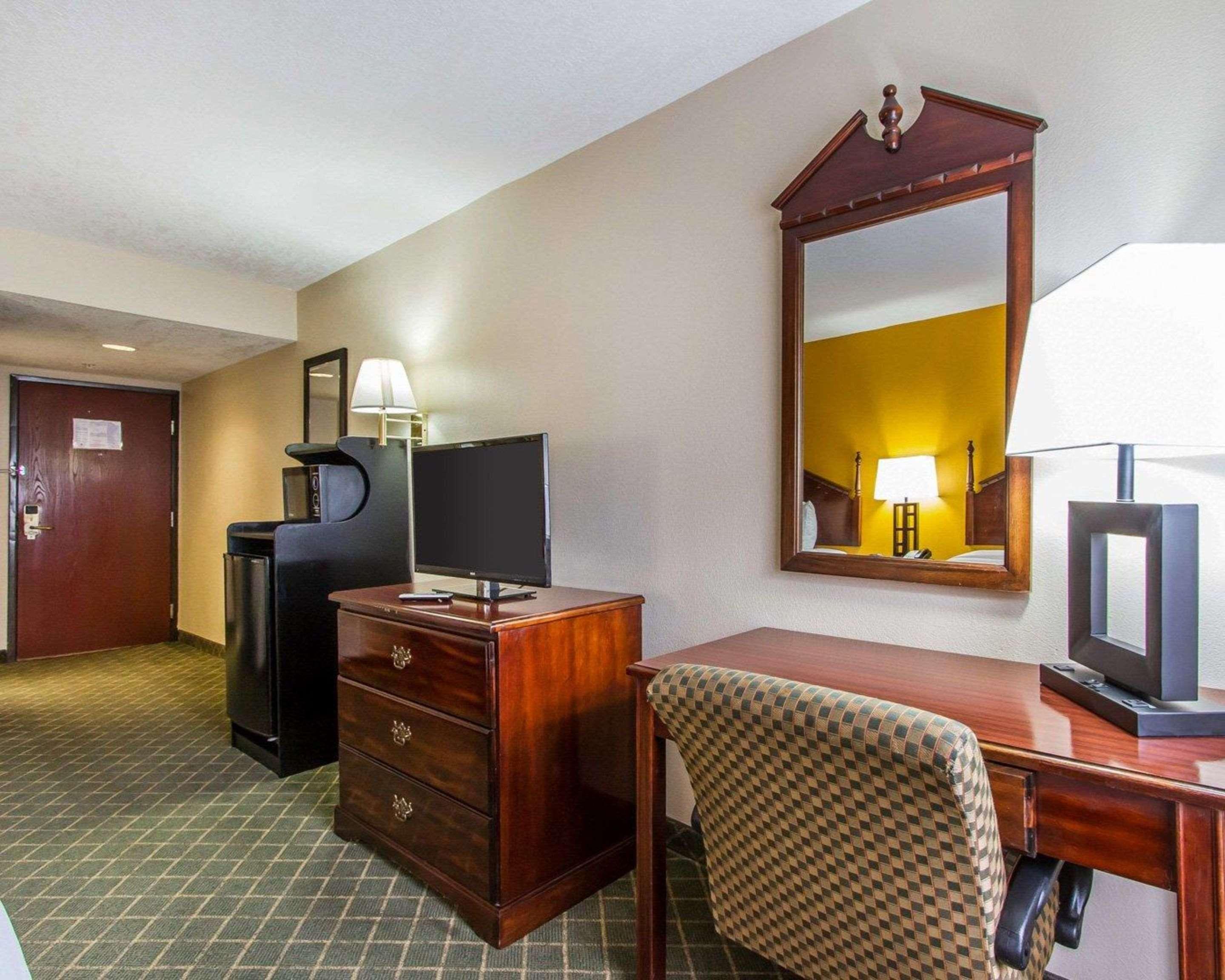 Quality Inn Near University Of Mobile Saraland Zewnętrze zdjęcie